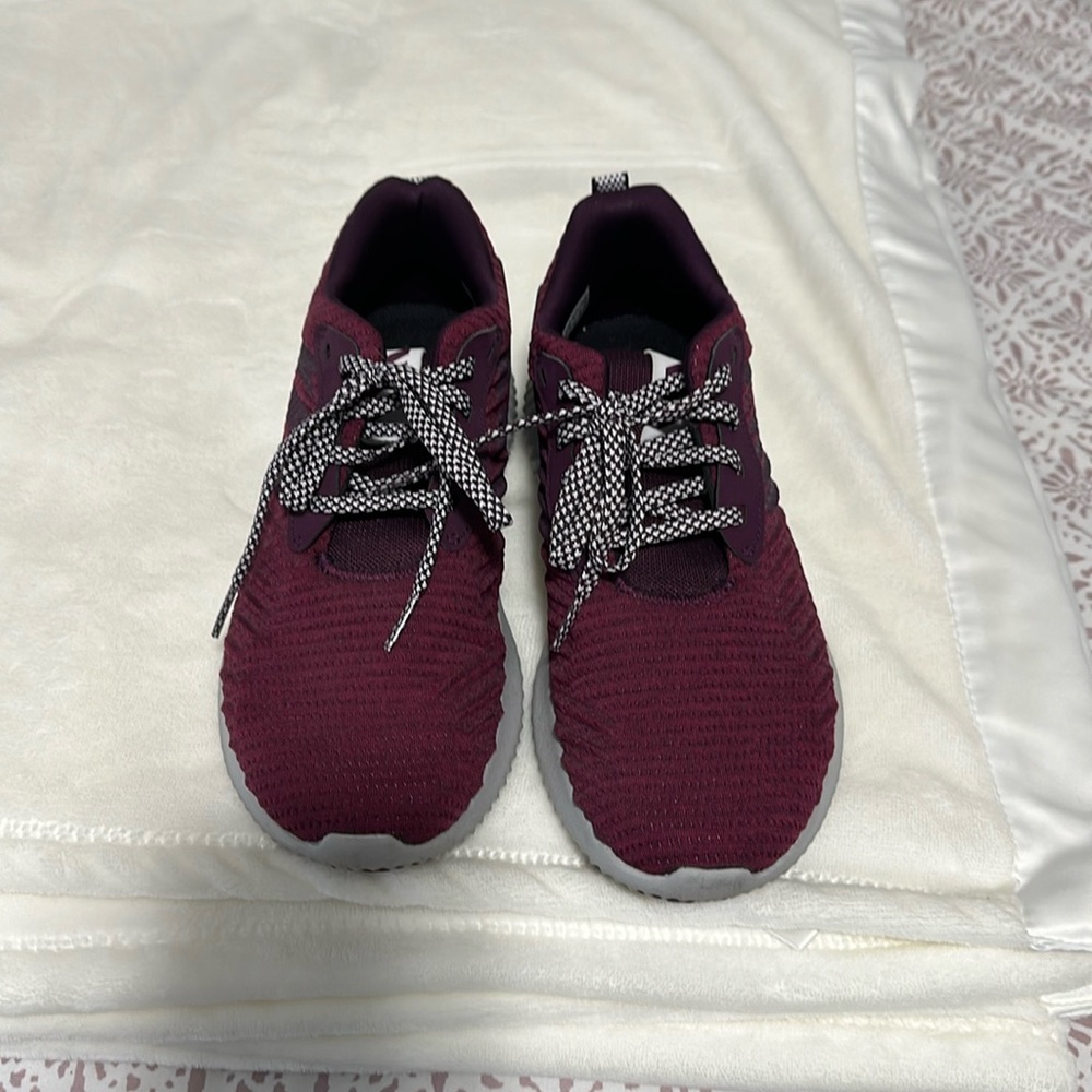 Adidas Alpha Bounce sneakers